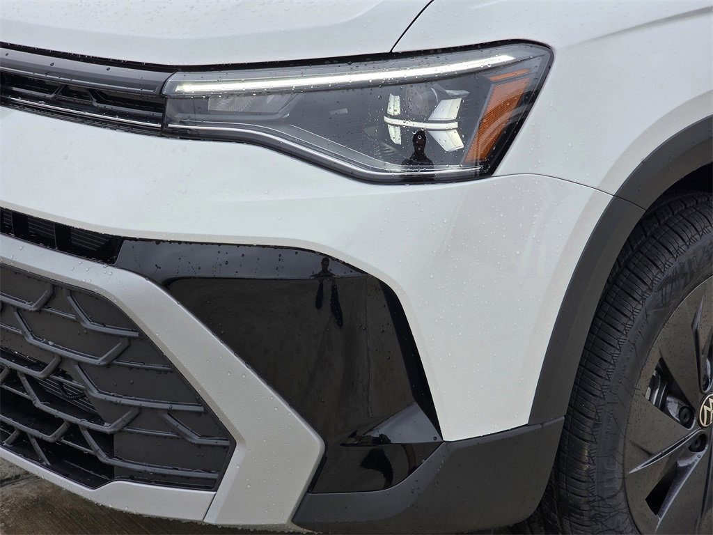 New 2026 Volkswagen Taos S image 6