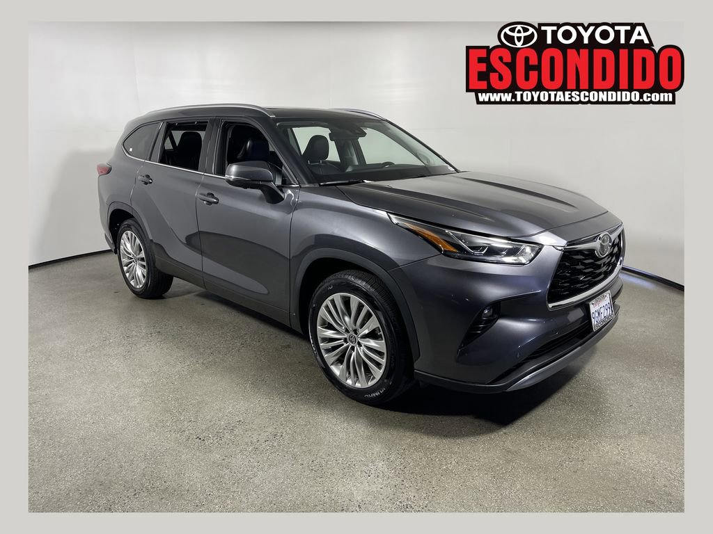 Used 2023 Toyota Highlander Platinum
