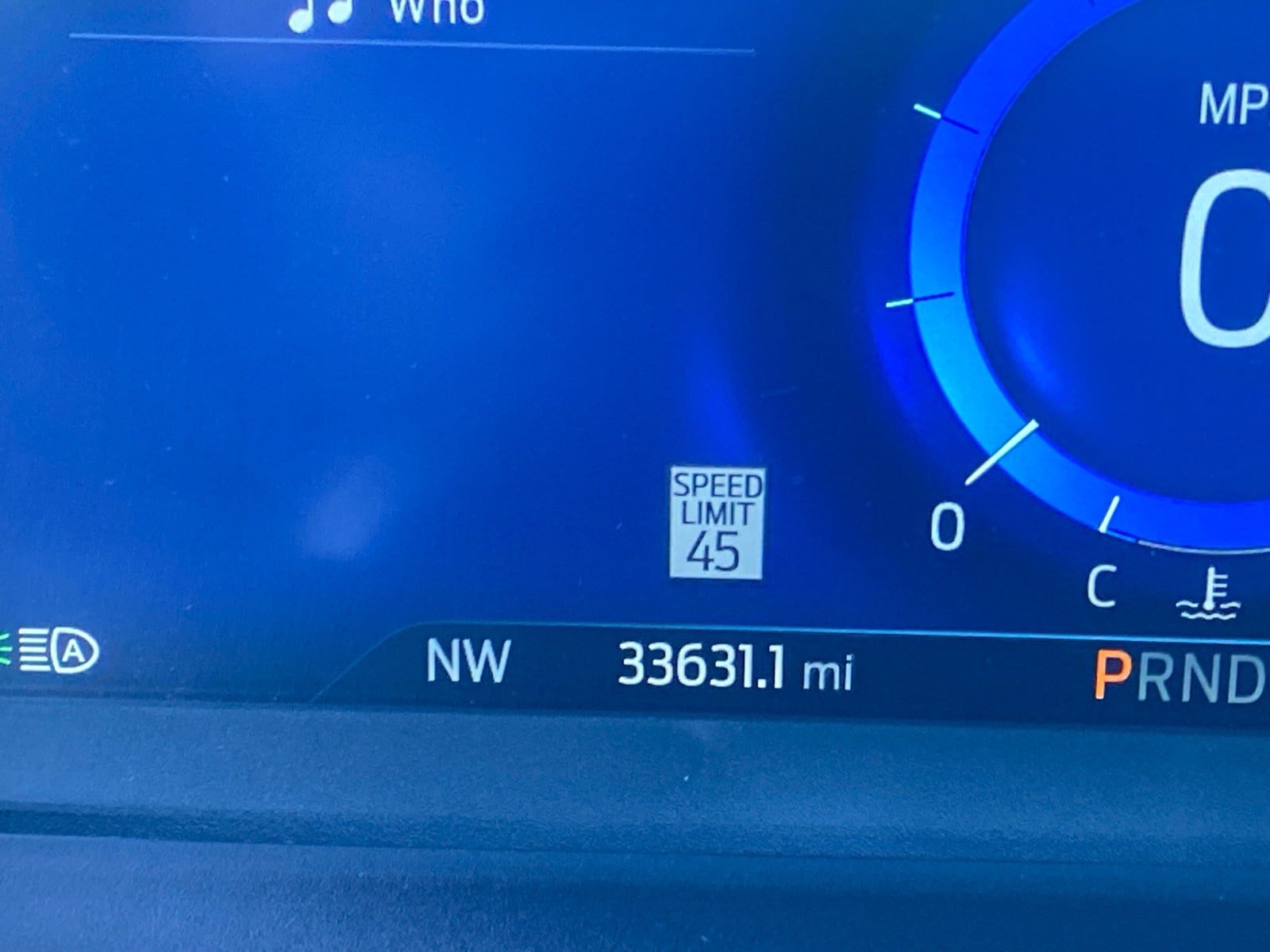 Used 2022 Ford Explorer Platinum w/ Equipment Group 601A AWD/4WD image 20
