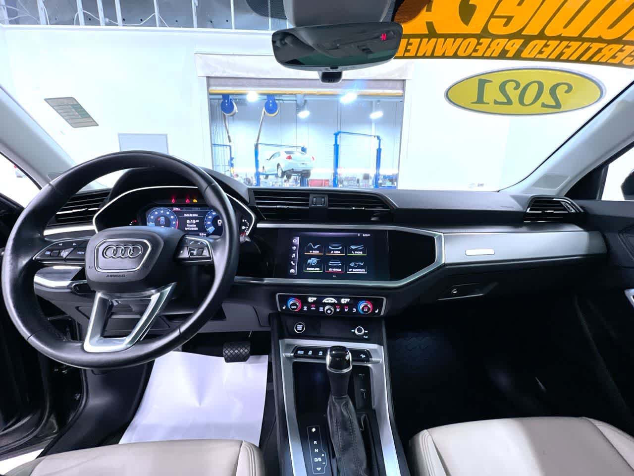 Used 2021 Audi Q3 2.0T Premium w/ Convenience Package AWD/4WD image 22