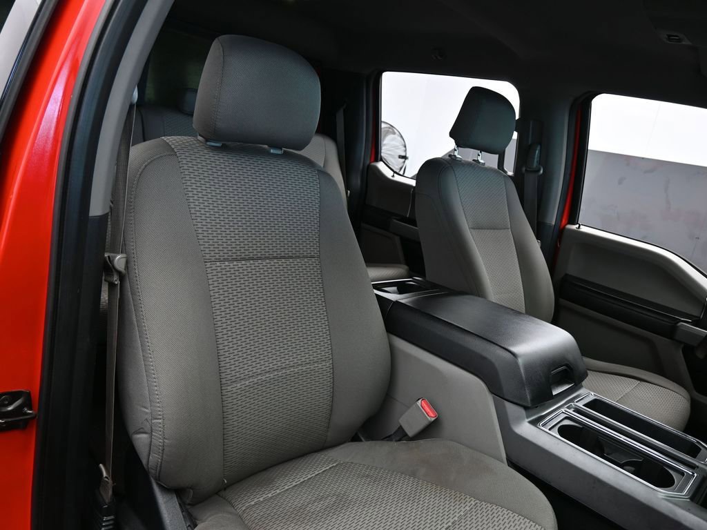 Used 2015 Ford F150 XLT w/ Equipment Group 302A Luxury image 47