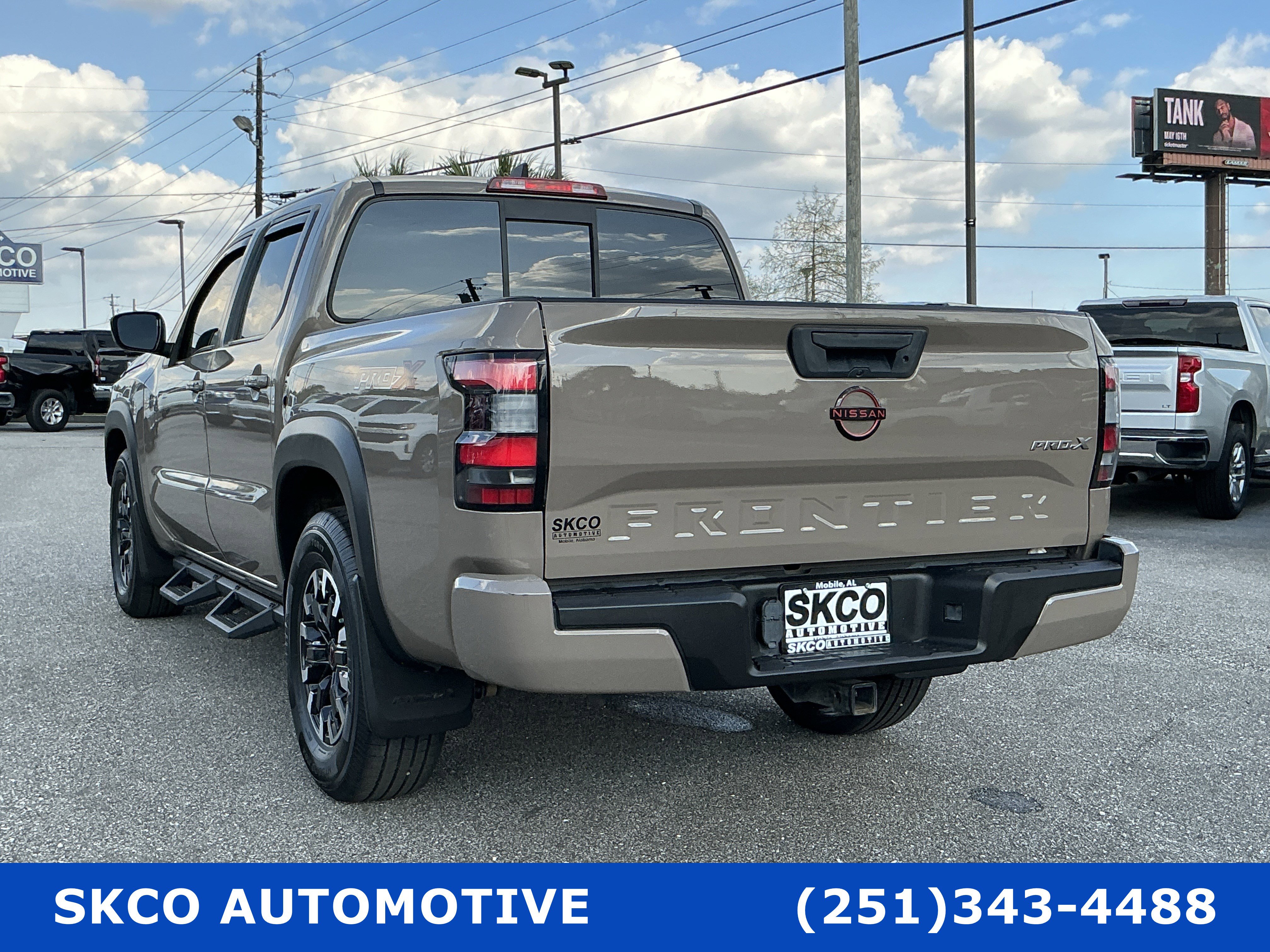 Used 2022 Nissan Frontier Pro-X image 3