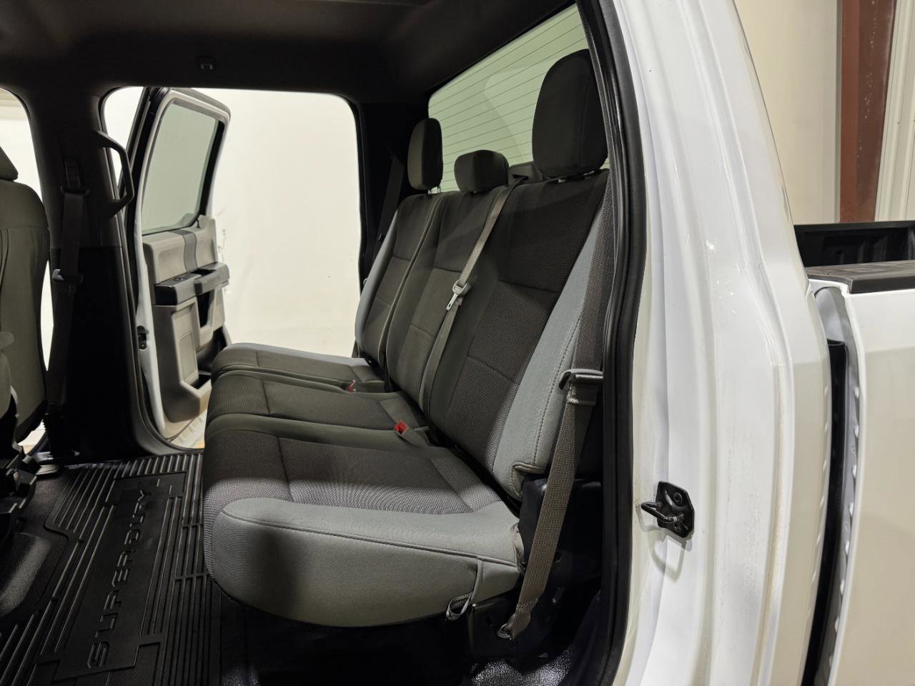 Used 2019 Ford F250 XL w/ Power Equipment Group RWD image 16