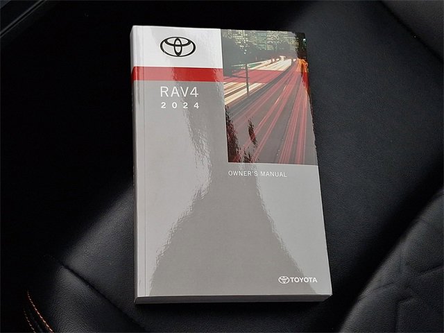 Used 2024 Toyota RAV4 Adventure image 25