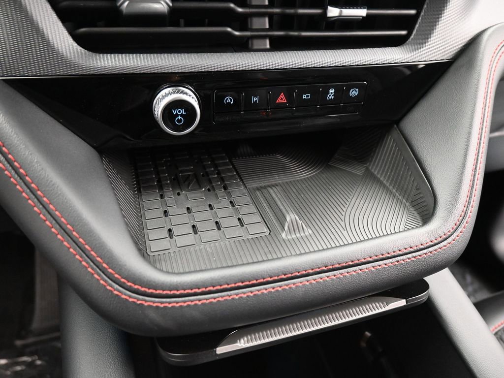 New 2025 Ford Explorer ST-Line w/ Premium Package image 18