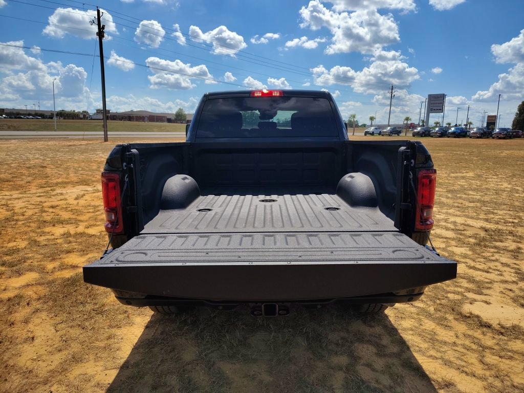 New 2025 RAM 2500 Big Horn AWD/4WD image 37