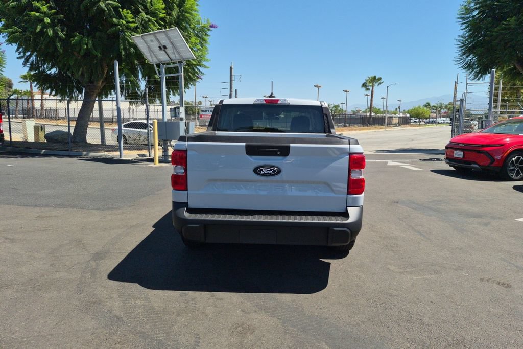 Used 2025 Ford Maverick XL FWD image 7