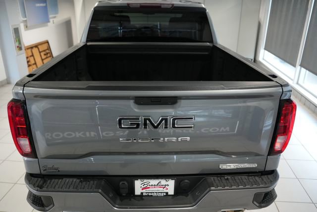 Used 2020 GMC Sierra 1500 Elevation w/ Elevation Value Package image 8