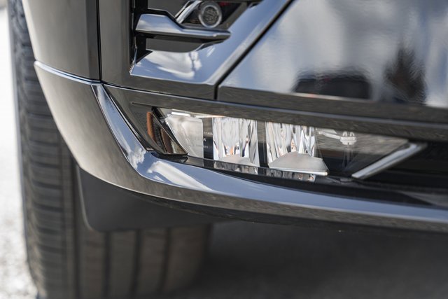 New 2026 Volvo XC60 B5 Plus w/ Protection Package Premier image 14