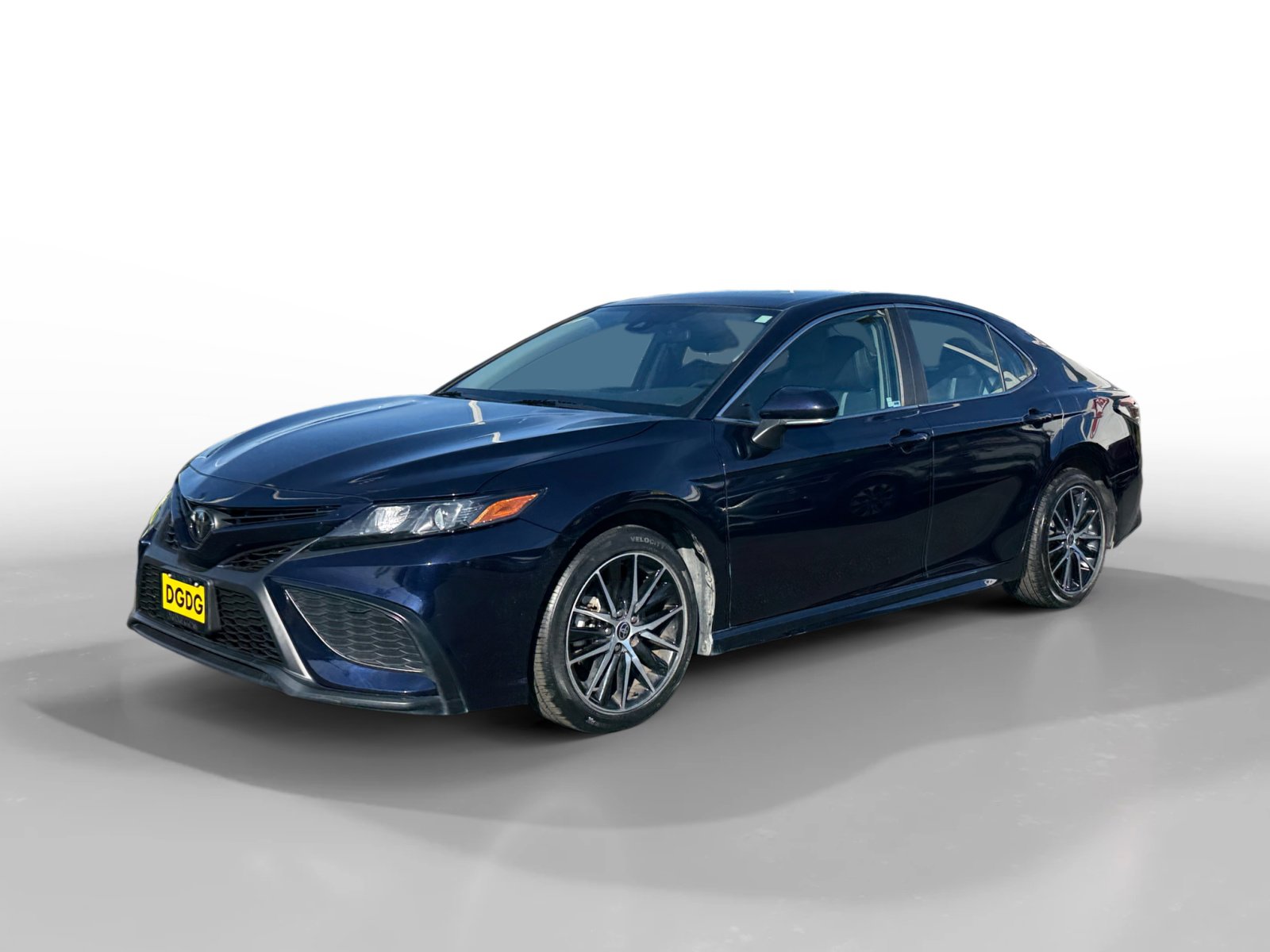 Used 2022 Toyota Camry SE