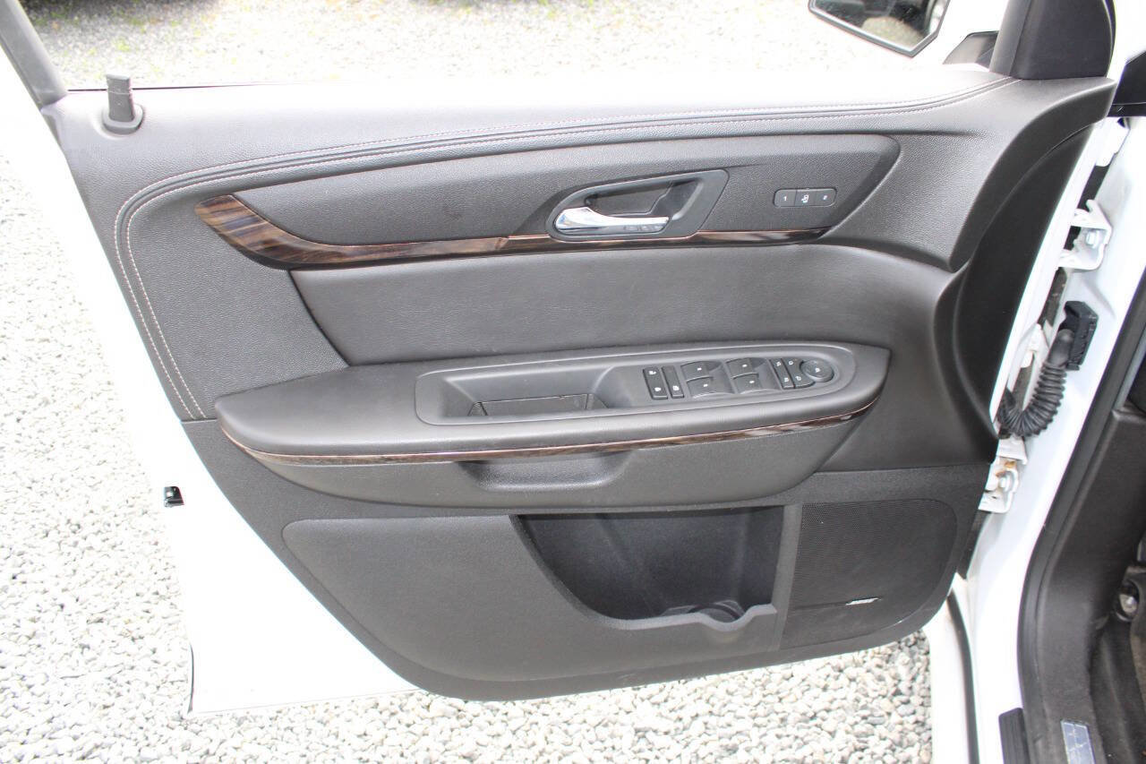 Used 2016 GMC Acadia Denali FWD image 22