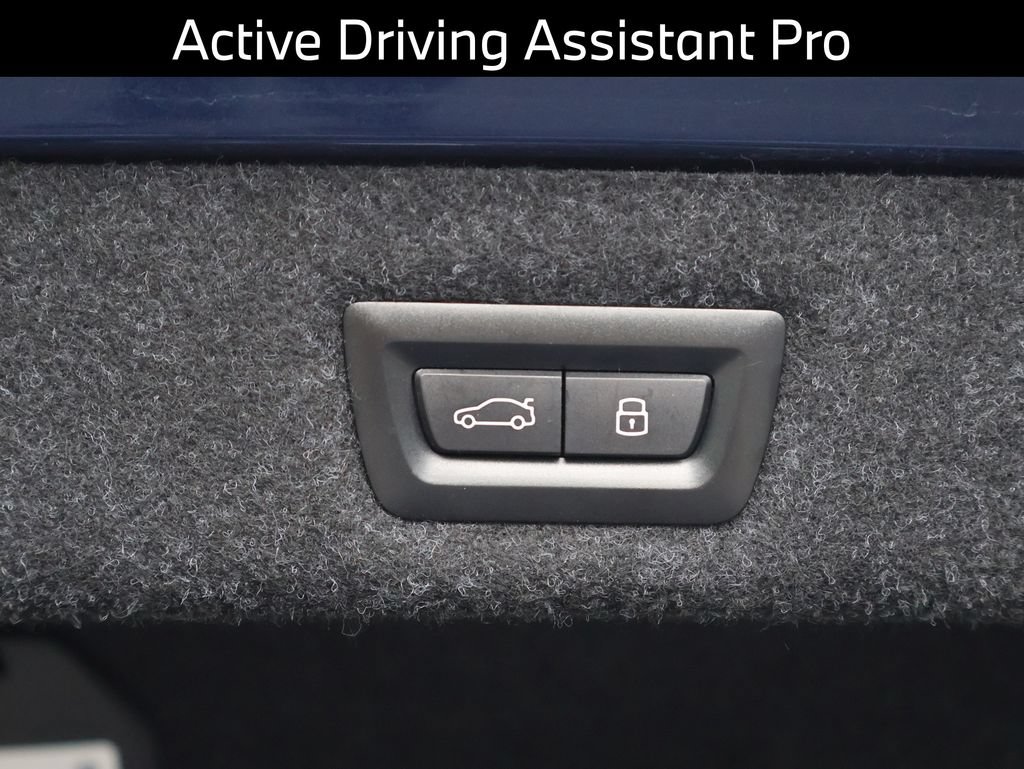 Used 2023 BMW 530i xDrive w/ M Sport Package AWD/4WD image 19
