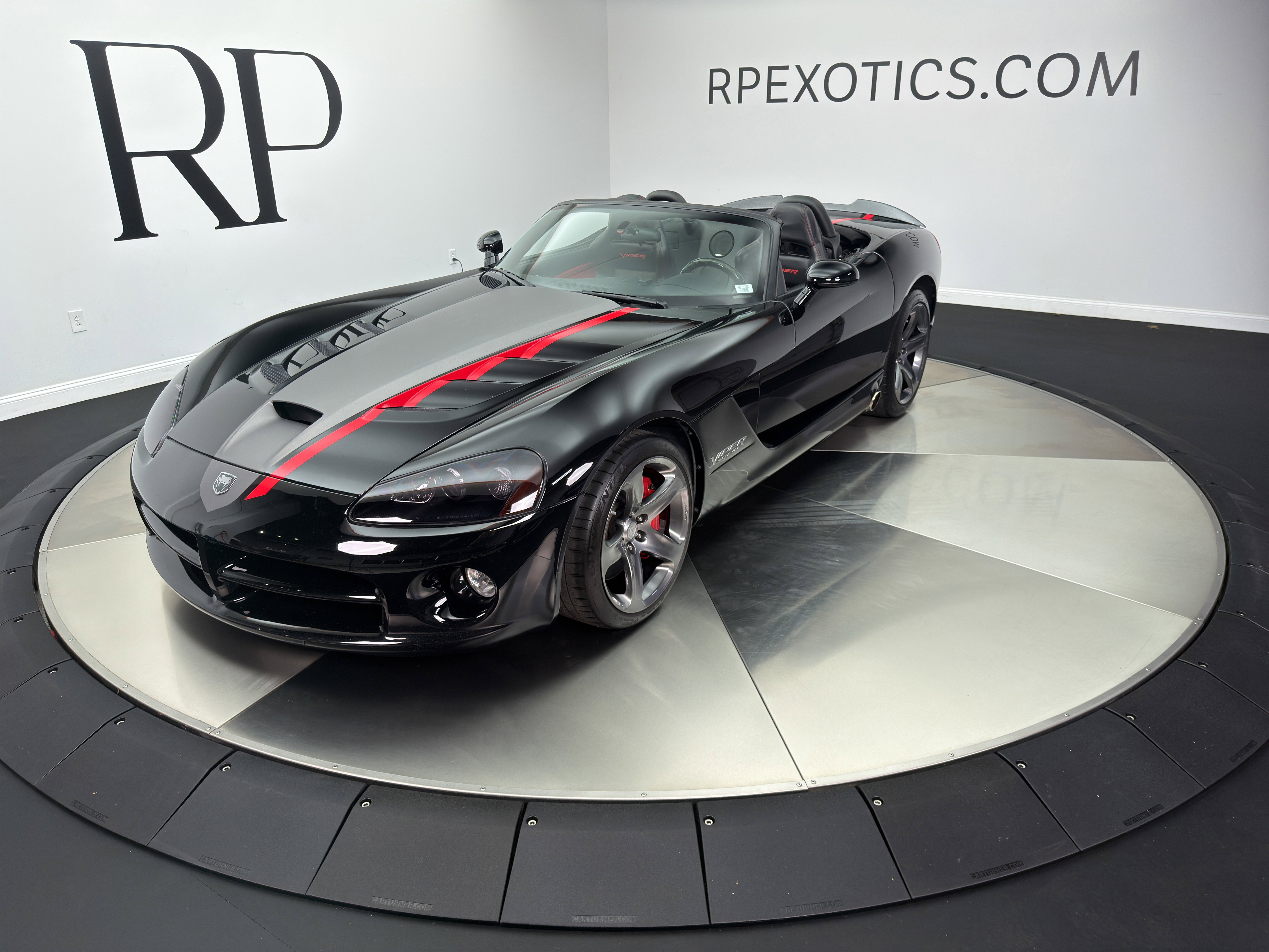 Used 2008 Dodge Viper SRT-10 w/ Protection Group RWD image 1