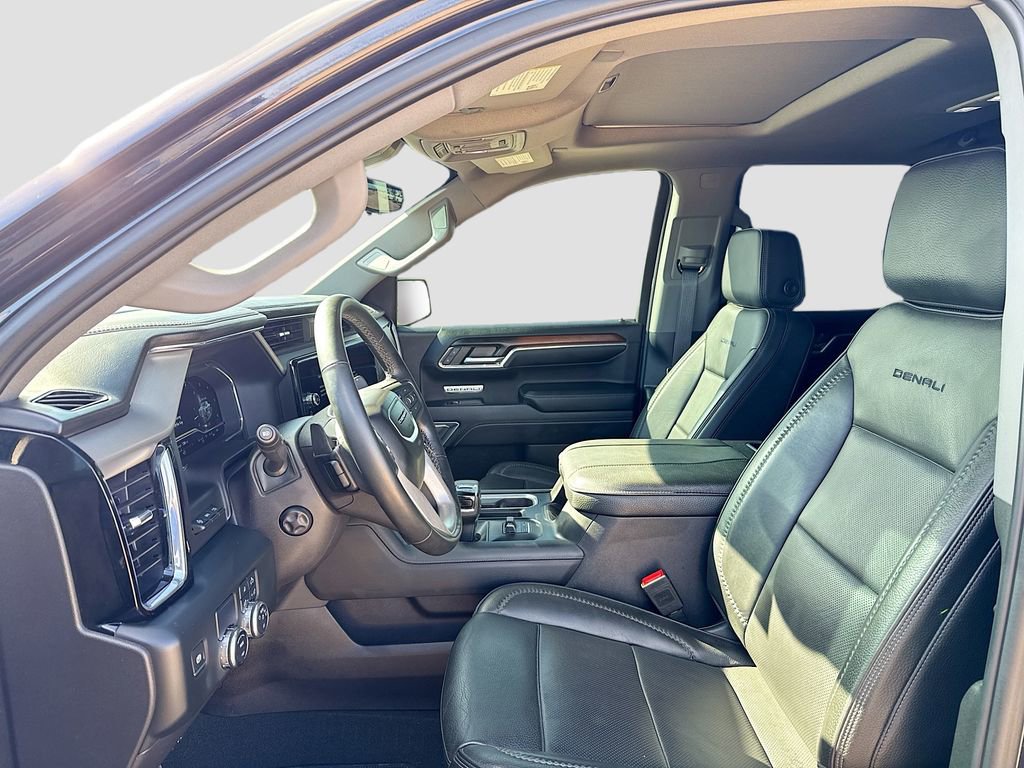 Used 2024 GMC Sierra 1500 Denali w/ Denali Reserve Package image 11