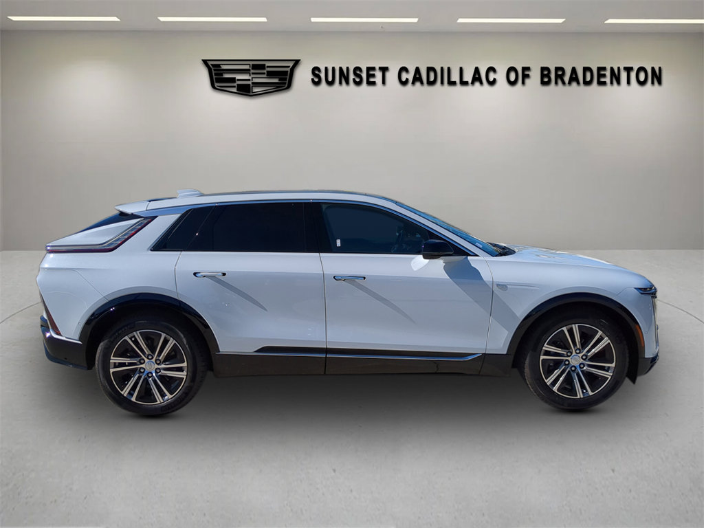 New 2026 Cadillac Lyriq Luxury w/ LPO, Floor Liner Package RWD image 3