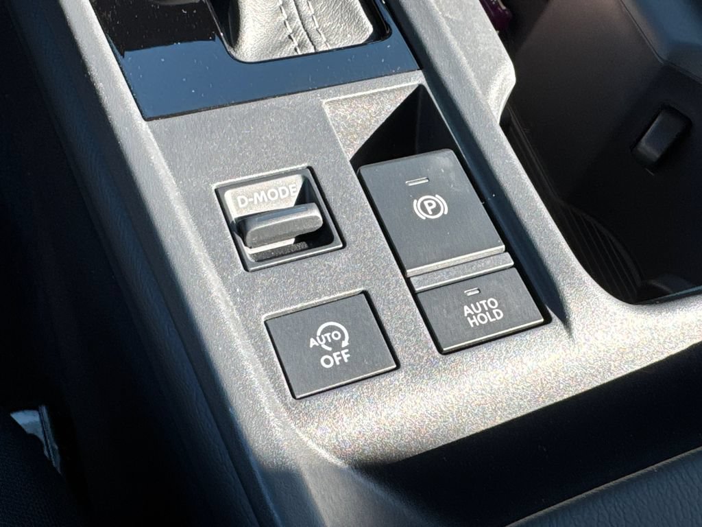 New 2026 Nissan Sentra SV w/ SV Convenience Package FWD image 24