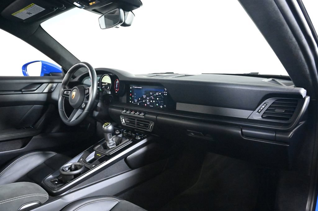 Certified 2022 Porsche 911 GT3 RWD image 17
