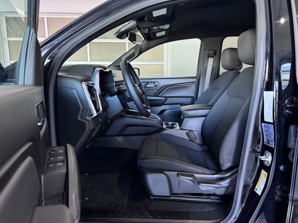 Certified 2025 GMC Canyon Elevation image 8