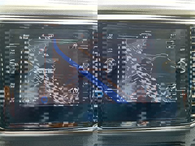 Used 2022 Volkswagen Atlas SEL Premium image 18