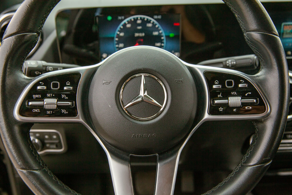 Used 2021 Mercedes-Benz GLA 250 image 16