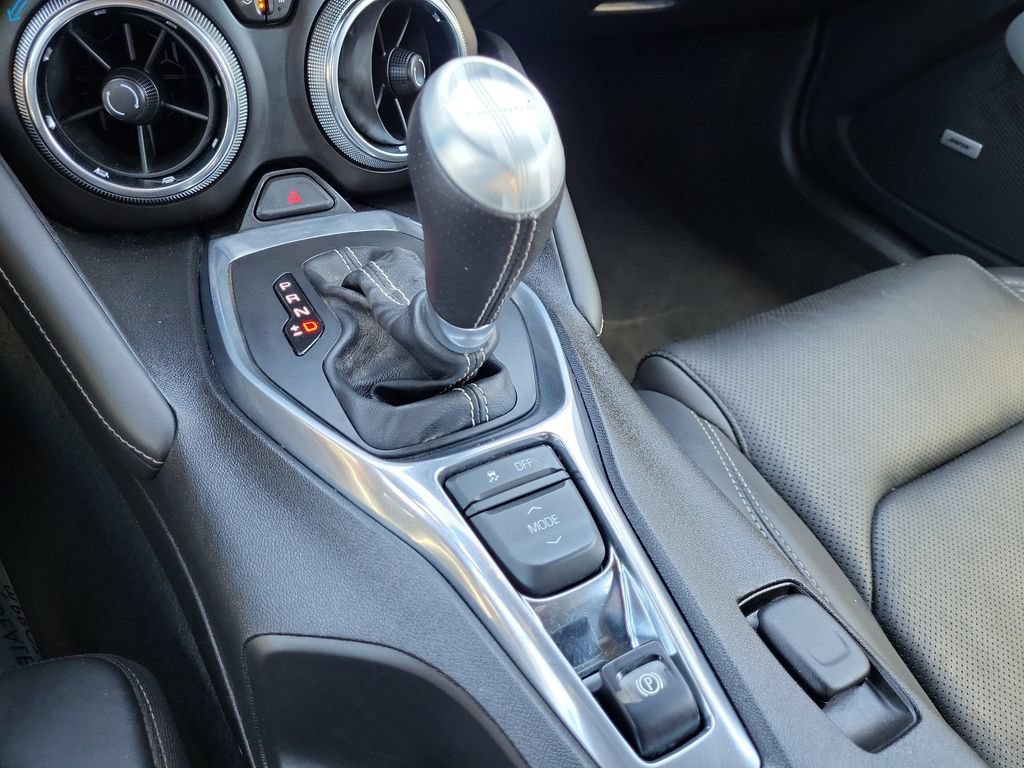 Used 2016 Chevrolet Camaro LT RWD image 32