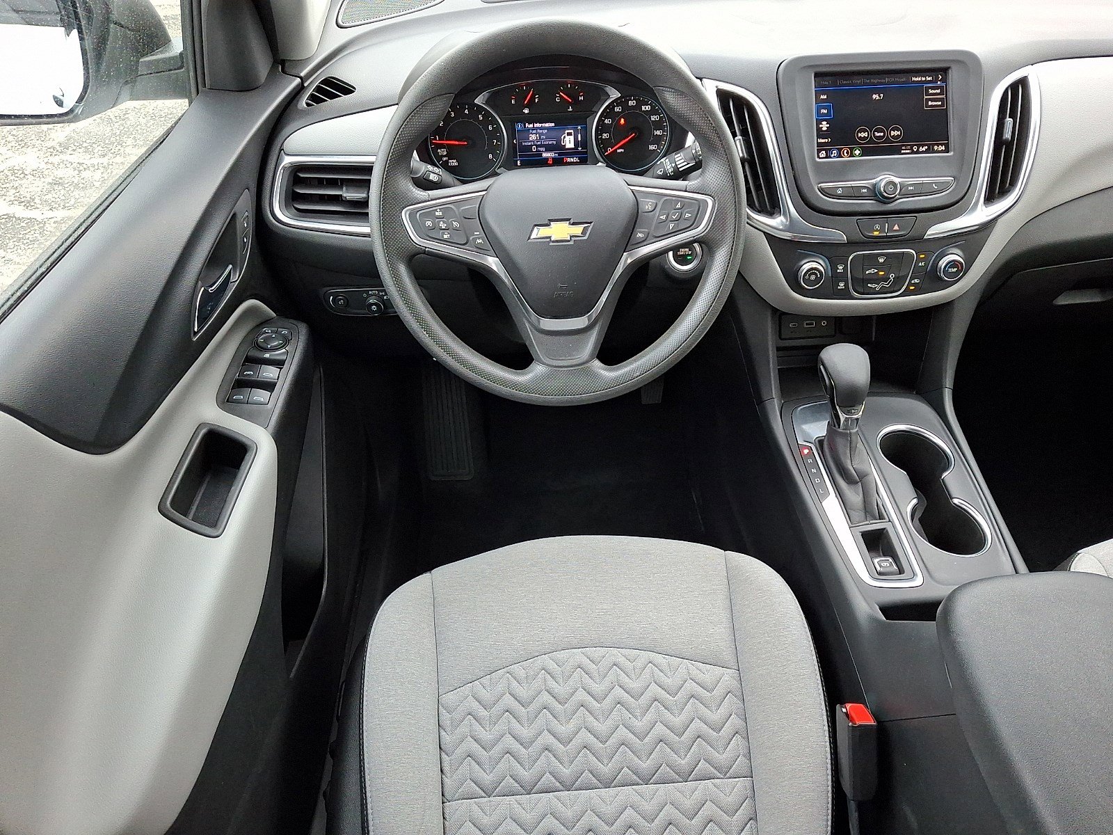 Used 2022 Chevrolet Equinox LS w/ LS Convenience Package FWD image 10
