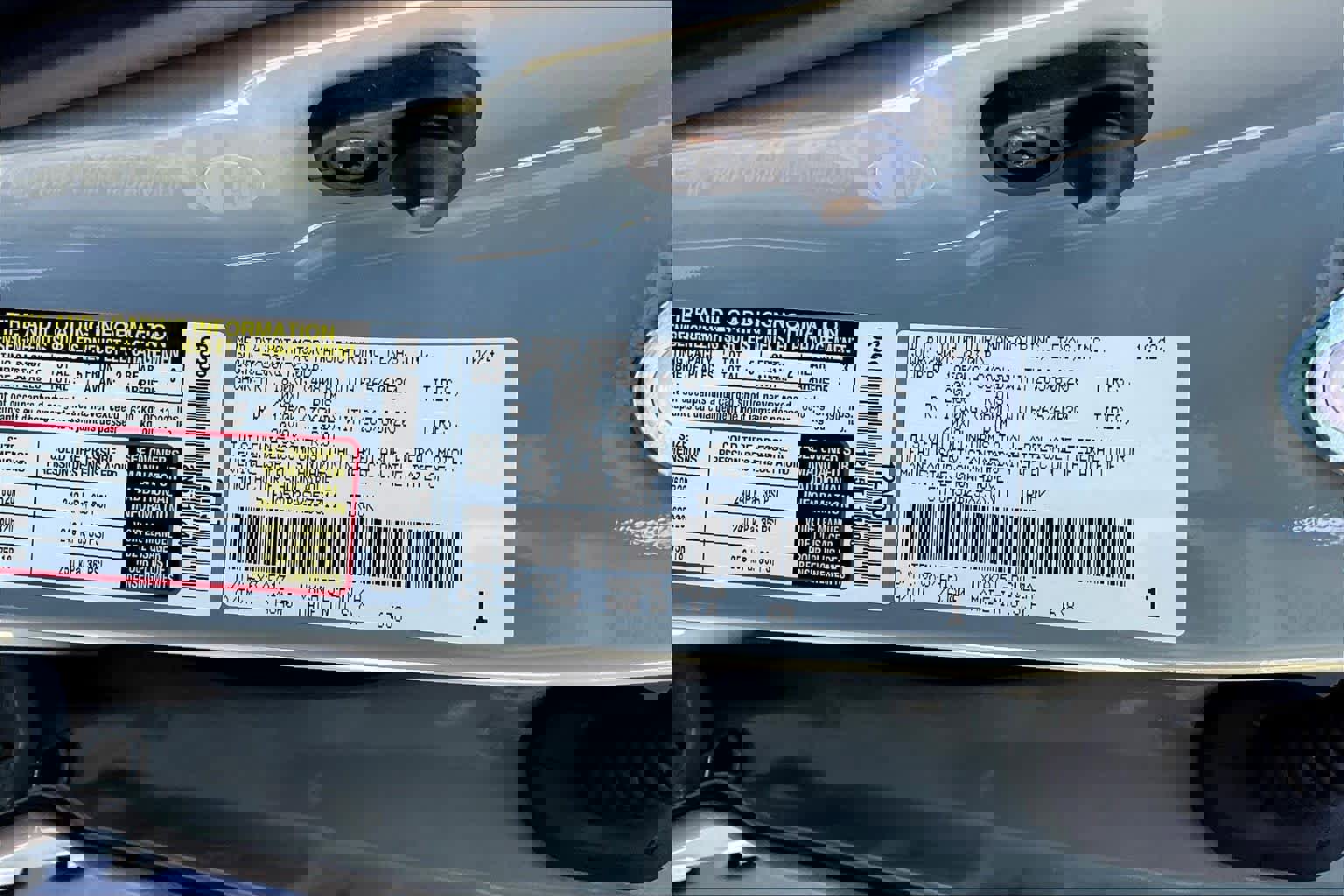 Used 2025 Toyota Tundra Limited image 36