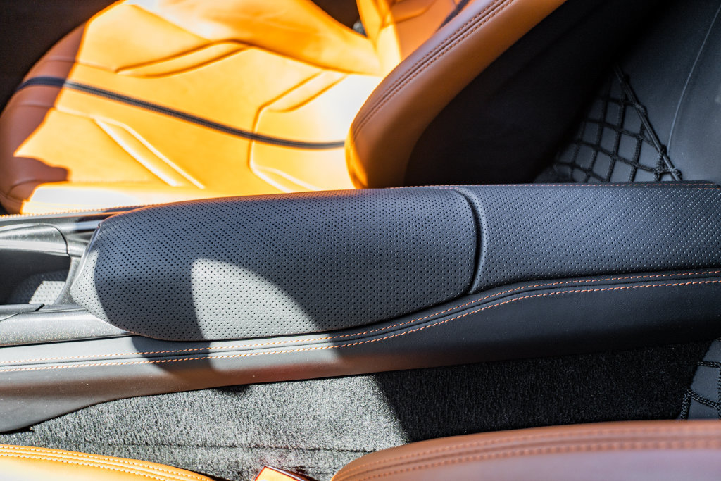 Used 2019 Ferrari 812 Superfast RWD image 27