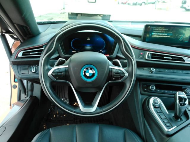 Used 2019 BMW i8 Roadster image 31