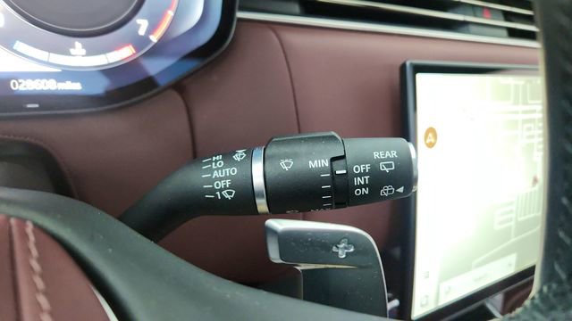 Used 2023 Land Rover Range Rover SE image 41