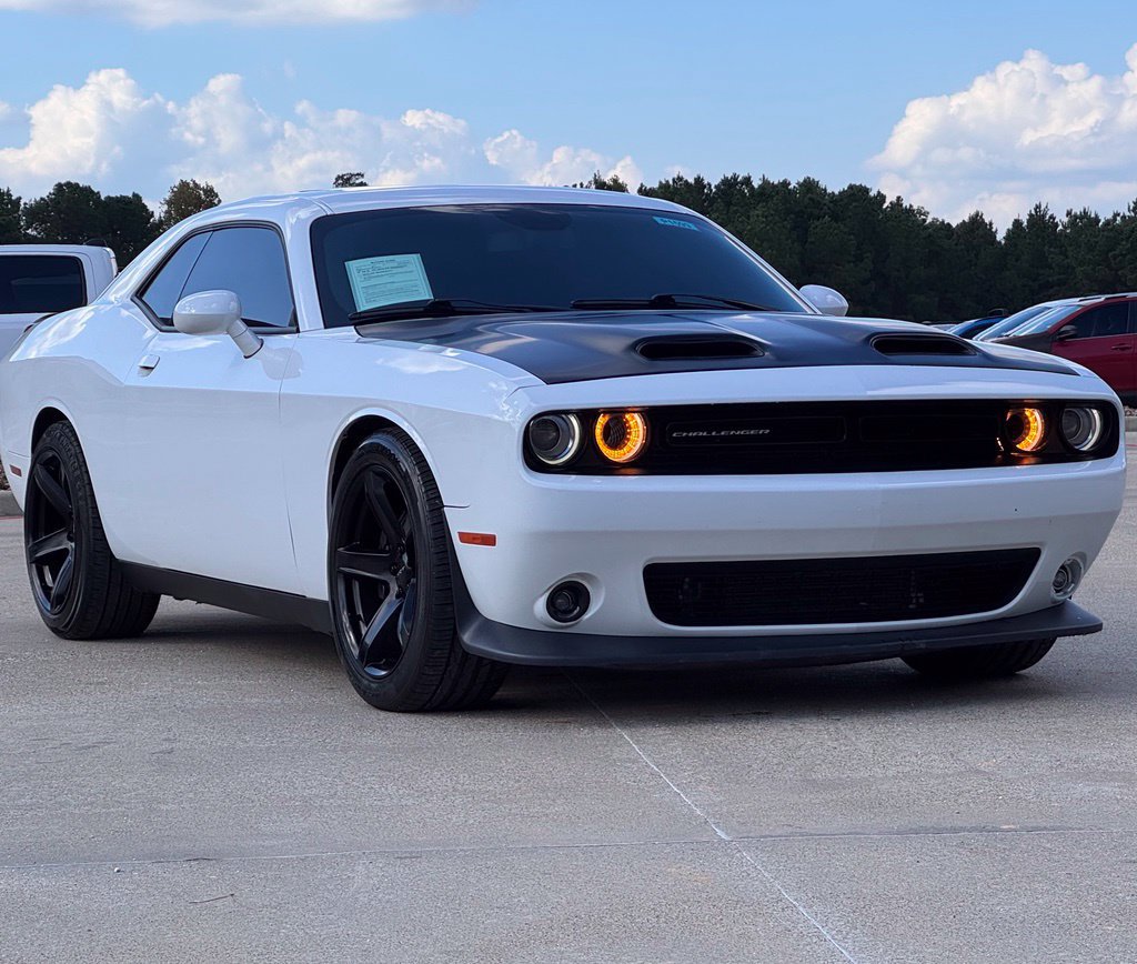 Used 2021 Dodge Challenger R/T Scat Pack w/ Plus Package RWD image 11