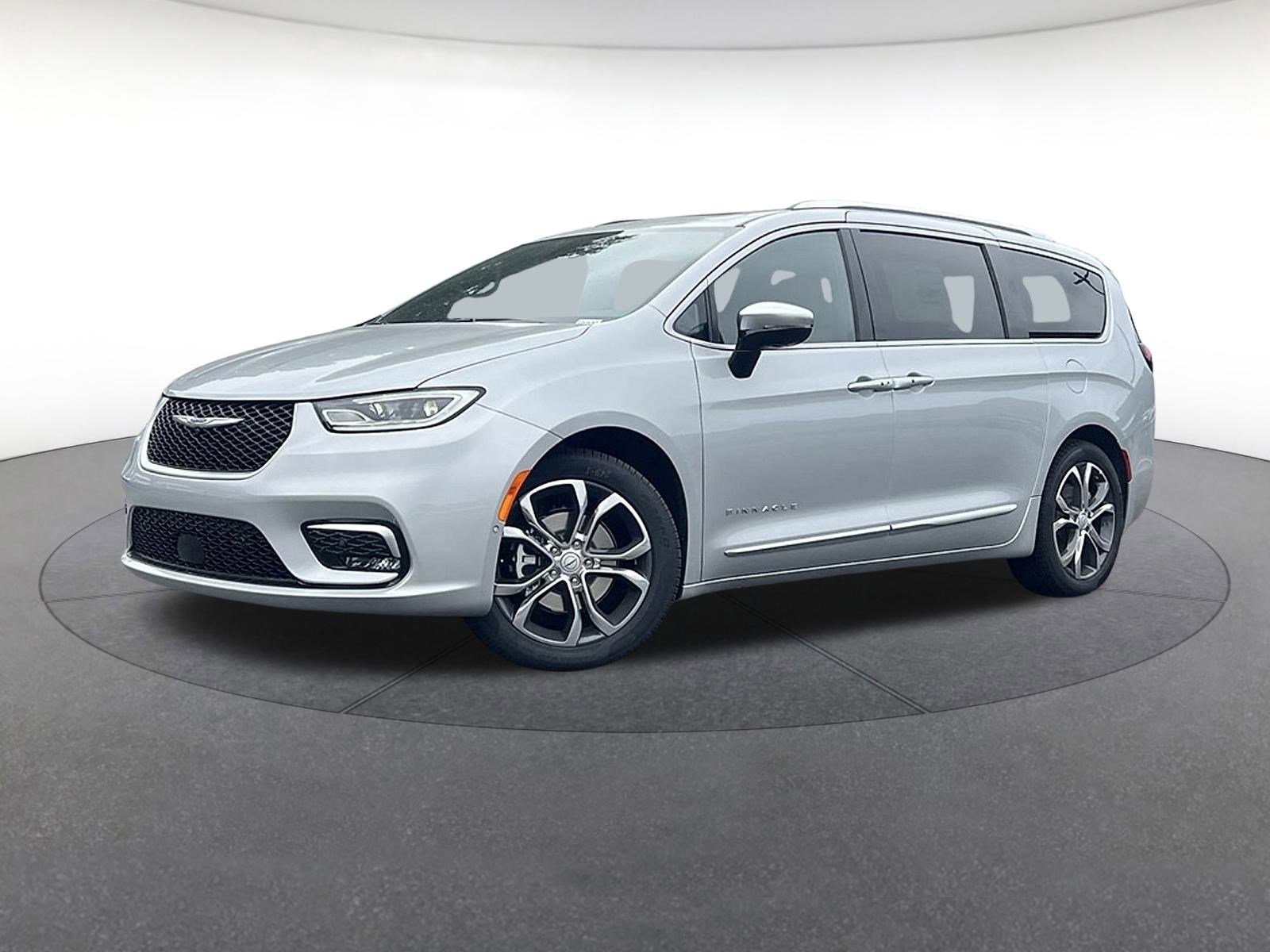 New 2026 Chrysler Pacifica Pinnacle image 1