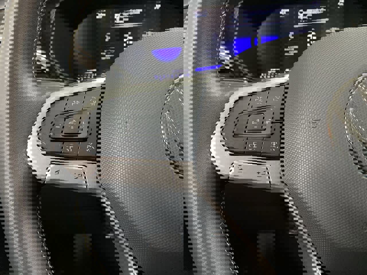 Used 2024 Volkswagen Taos S image 21