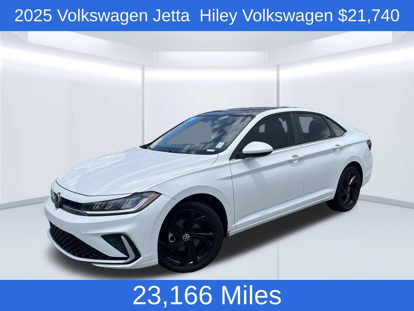Certified 2025 Volkswagen Jetta SE FWD image 1