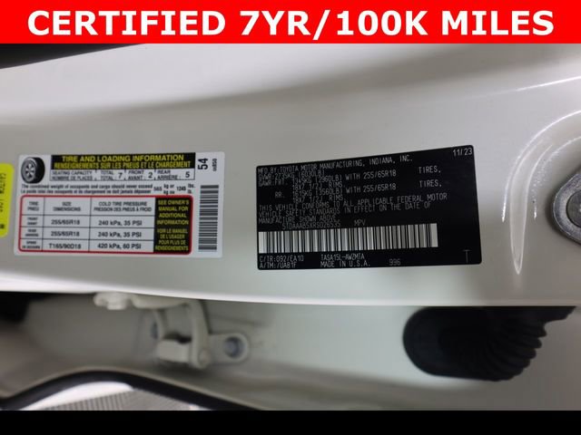 Used 2024 Toyota Grand Highlander XLE image 27