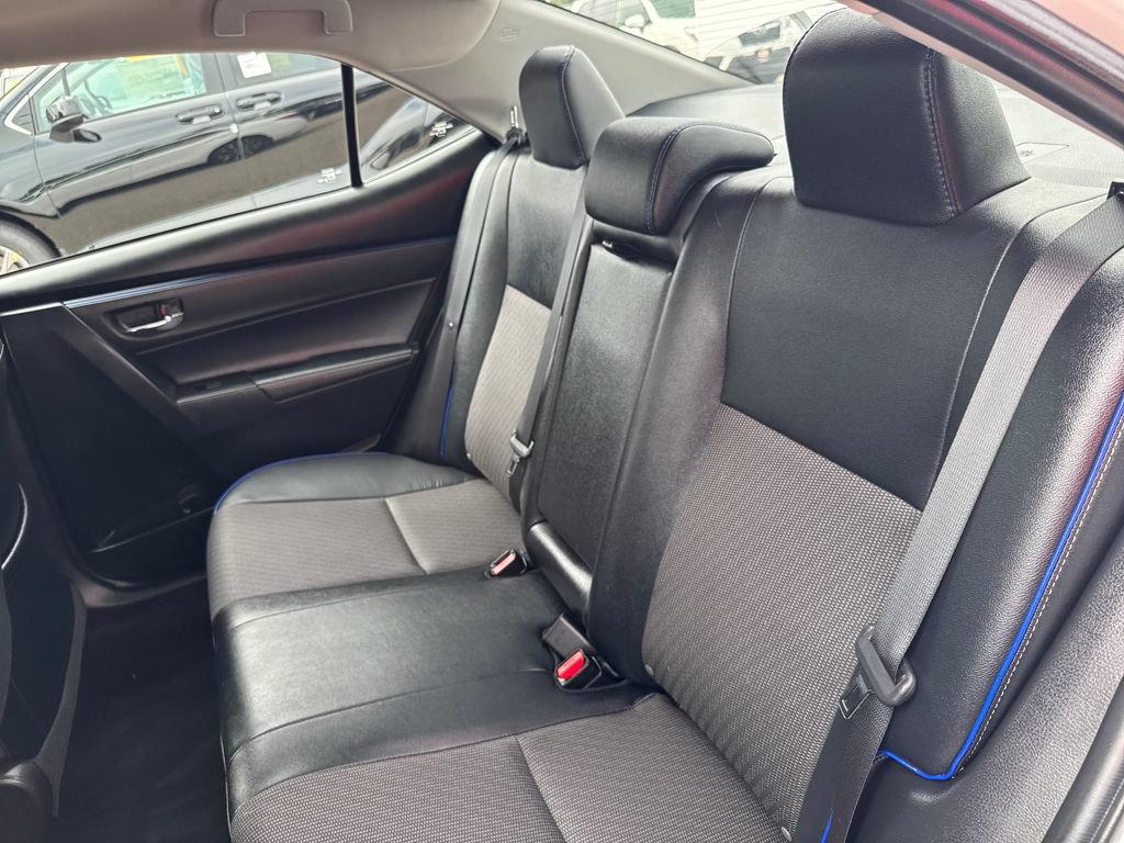 Used 2019 Toyota Corolla SE w/ Carpet Mat Package (TMS) FWD image 34