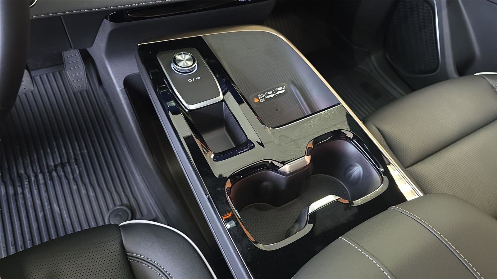 New 2026 Buick Enclave Avenir w/ Super Cruise Package image 21