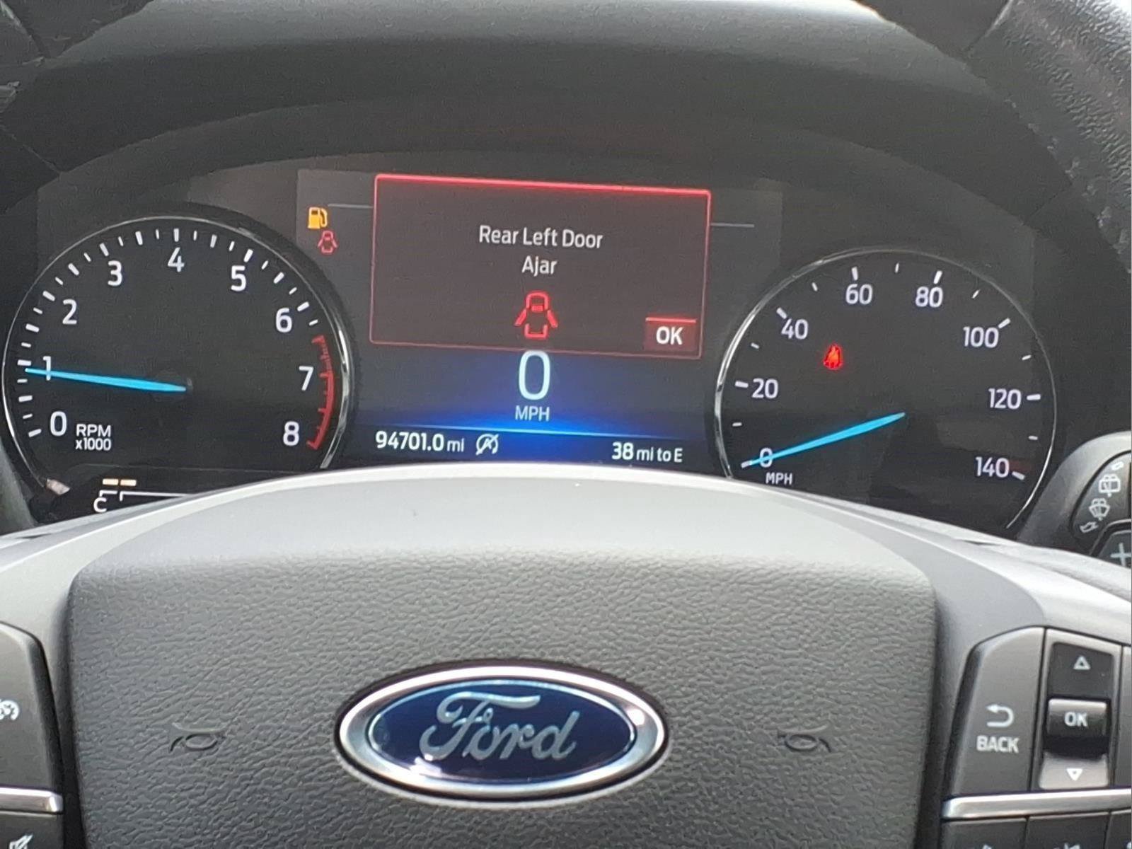 Used 2020 Ford Explorer XLT w/ Equipment Group 202A AWD/4WD image 9