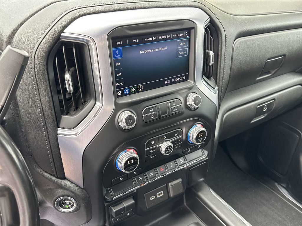 Used 2020 GMC Sierra 1500 Elevation w/ Elevation Value Package AWD/4WD image 17