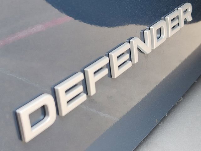 Used 2024 Land Rover Defender 110 S image 12