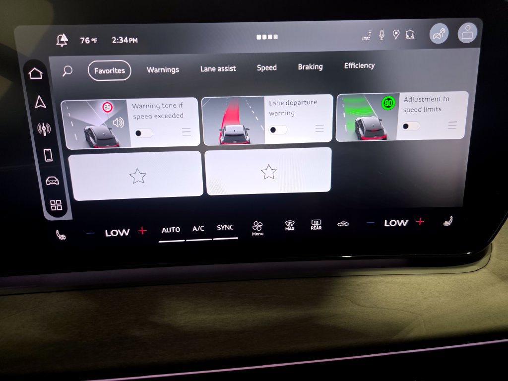 New 2026 Audi Q3 quattro 2.0T AWD/4WD image 34