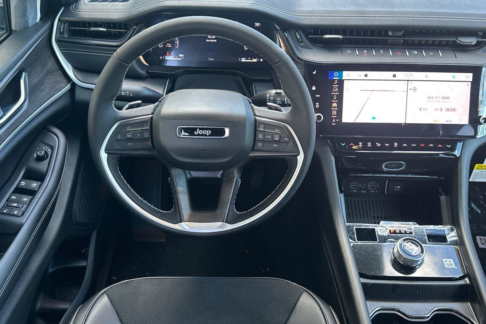 New 2026 Jeep Grand Cherokee Altitude image 11