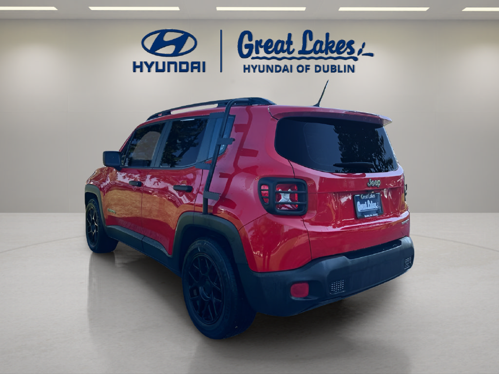 Used 2016 Jeep Renegade Sport w/ Power & Air Group FWD image 3