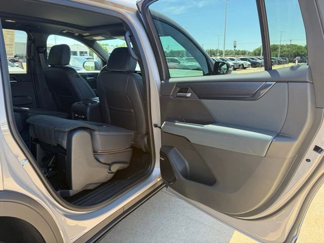 New 2026 GMC Acadia AT4 w/ Luxury Package AWD/4WD image 46