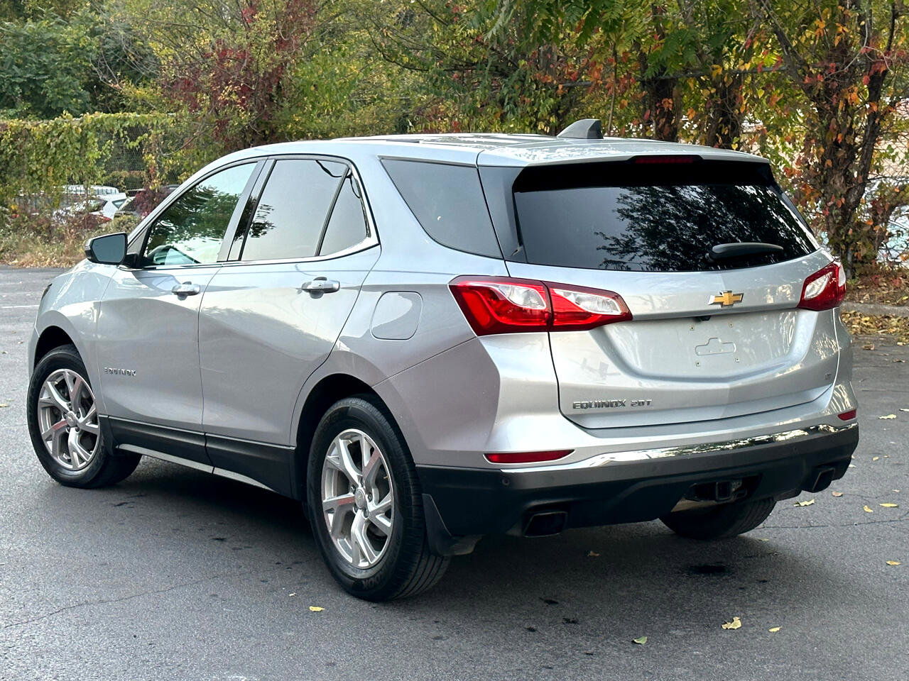 Used 2018 Chevrolet Equinox LT image 4