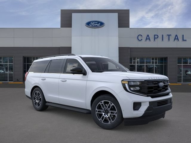 New 2026 Ford Expedition Active RWD image 7