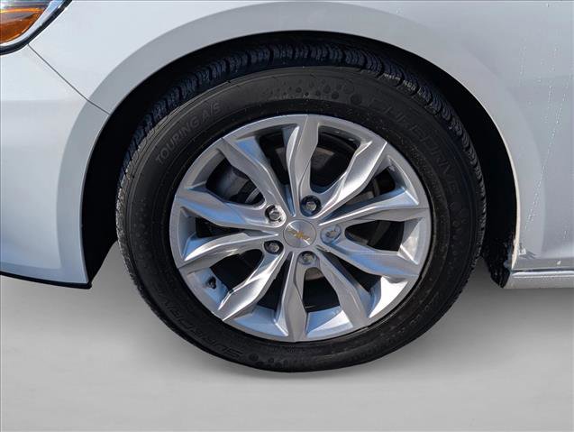 Used 2023 Chevrolet Malibu LT image 21