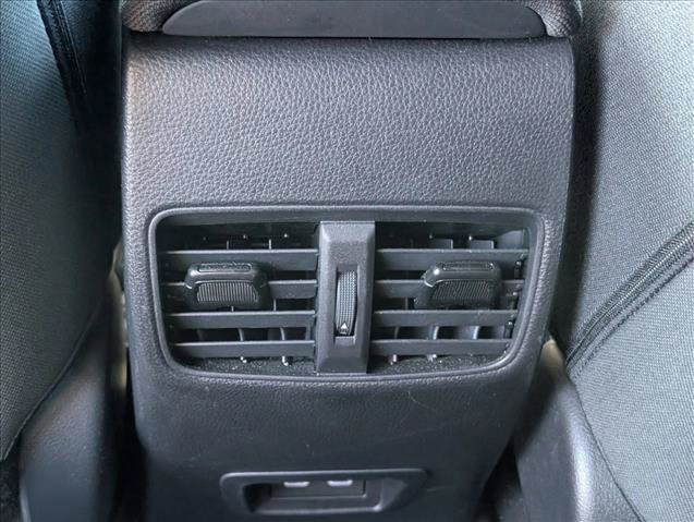 Certified 2025 Toyota Corolla Cross AWD Hybrid w/ Moonroof Package image 14