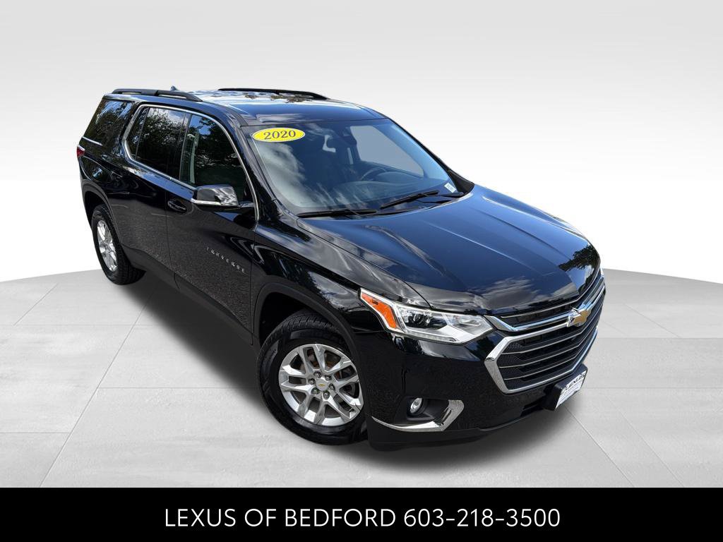 Used 2020 Chevrolet Traverse LT w/ Driver Confidence II Package AWD/4WD image 3