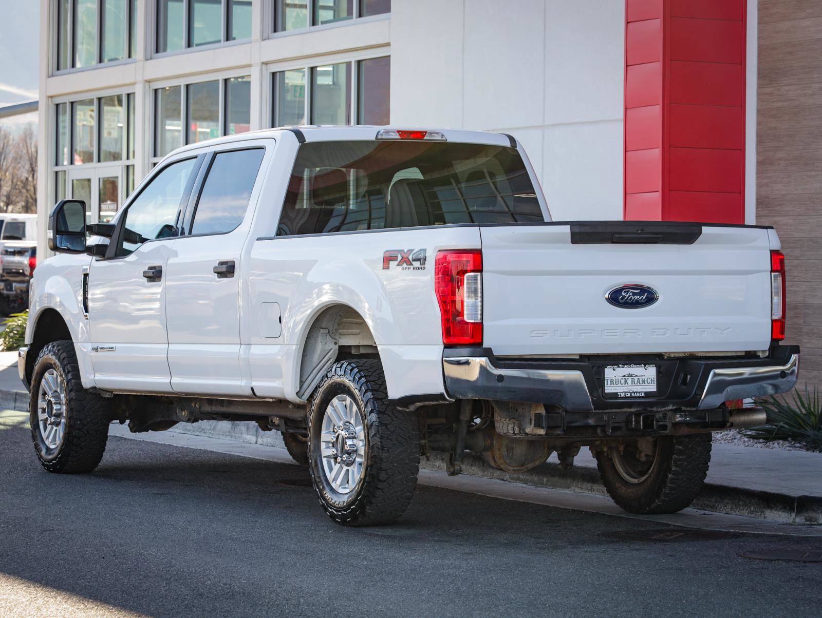 Used 2019 Ford F250 XLT w/ XLT Value Package image 6